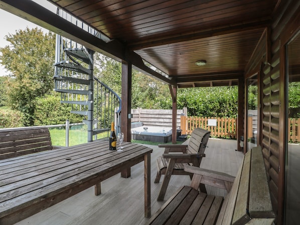 Terassi/patio