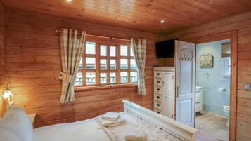 3 kamar tidur dan didekorasi berbeda-beda