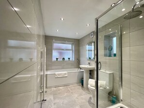 Shower, eco-friendly toiletries, hair dryer