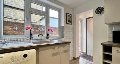 Charming Victorian Townhouse Walthamstow Sleeps 7
