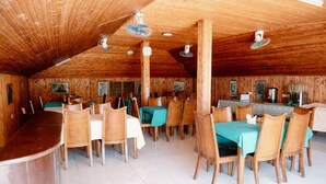 Restaurant - All Season Hotel (Zanzibar Town)