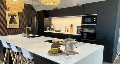 Stort Luksus Feriehus 5 min fra Strand og by, alt Inkluderet!