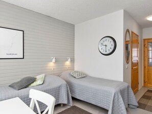 1 soveværelse, strygejern/strygebræt, Wi-Fi