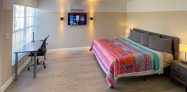 1 Schlafzimmer, Schreibtisch, WLAN, Bettwäsche