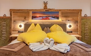 2 bedrooms, iron/ironing board, free WiFi, bed sheets - Apartment "Voppichlhof Margerite" with Mountain View, Shared Garden & Wi-Fi (San Giacomo Valle Aurina)