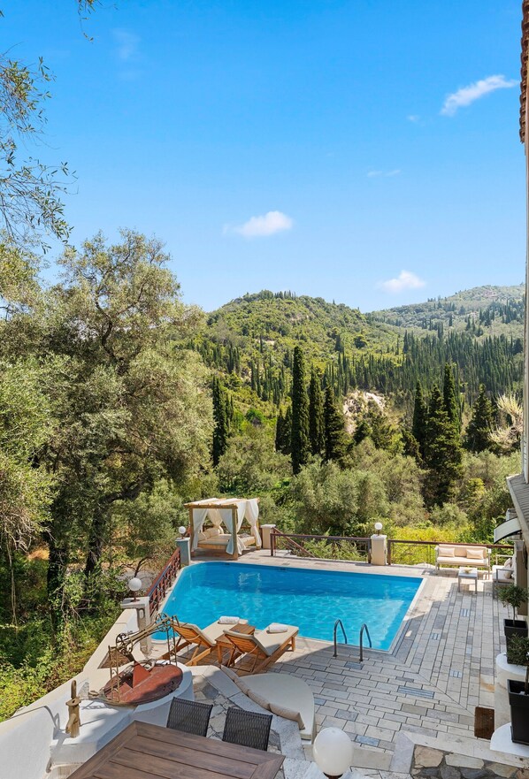 Pool - Apartment 'Doliva Studio' with Private Pool, Mountain View, Wi-Fi and Air Conditioning (Corfu)