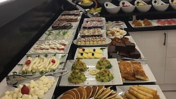 Ilmainen päivittäinen buffetaamiainen