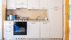 Uklassifisert bilde, 4 av 20, knapp
