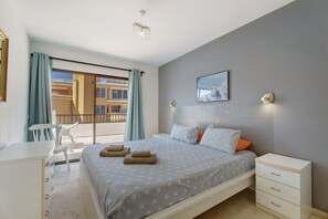 3 Schlafzimmer, Bügeleisen/Bügelbrett, kostenloses WLAN, Bettwäsche