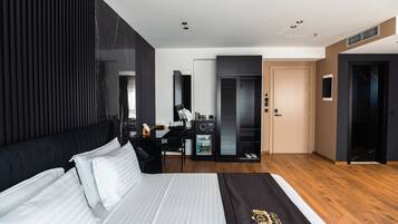 Suite, Badewanne | Ausblick vom Zimmer