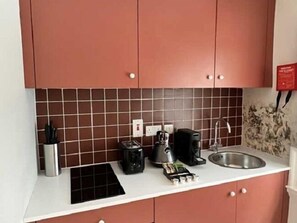 مطبخ صغير خاص