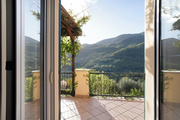 Interior - Apartment 'Sweet Caselle 2' with Mountain View, Private Terrace and Wi-Fi (Testico)