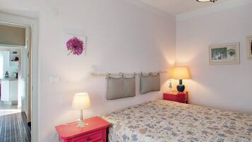 1 camera, ferro/asse da stiro, Wi-Fi gratuito, lenzuola