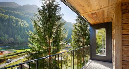 Apartment 'Valgrisa Mountain Lodges 2' with Mountain View, Private Terrace and Wi-Fi