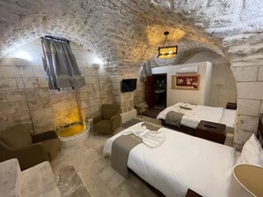 Hochwertige Bettwaren, Betten mit Memory-Foam-Matratzen