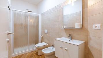 Departamento estándar | 1 habitación, insonorización y wifi gratis