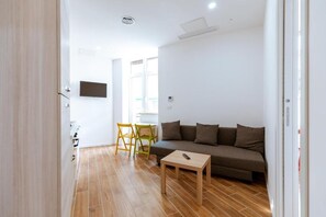 1 bedroom, soundproofing, free WiFi