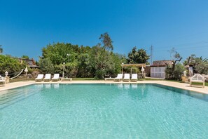 Seasonal outdoor pool