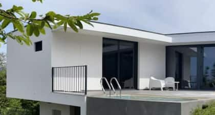 Finca Sativa Casa con Piscina en Aguete, Pontevedra Galicia . Apta Para Eventos