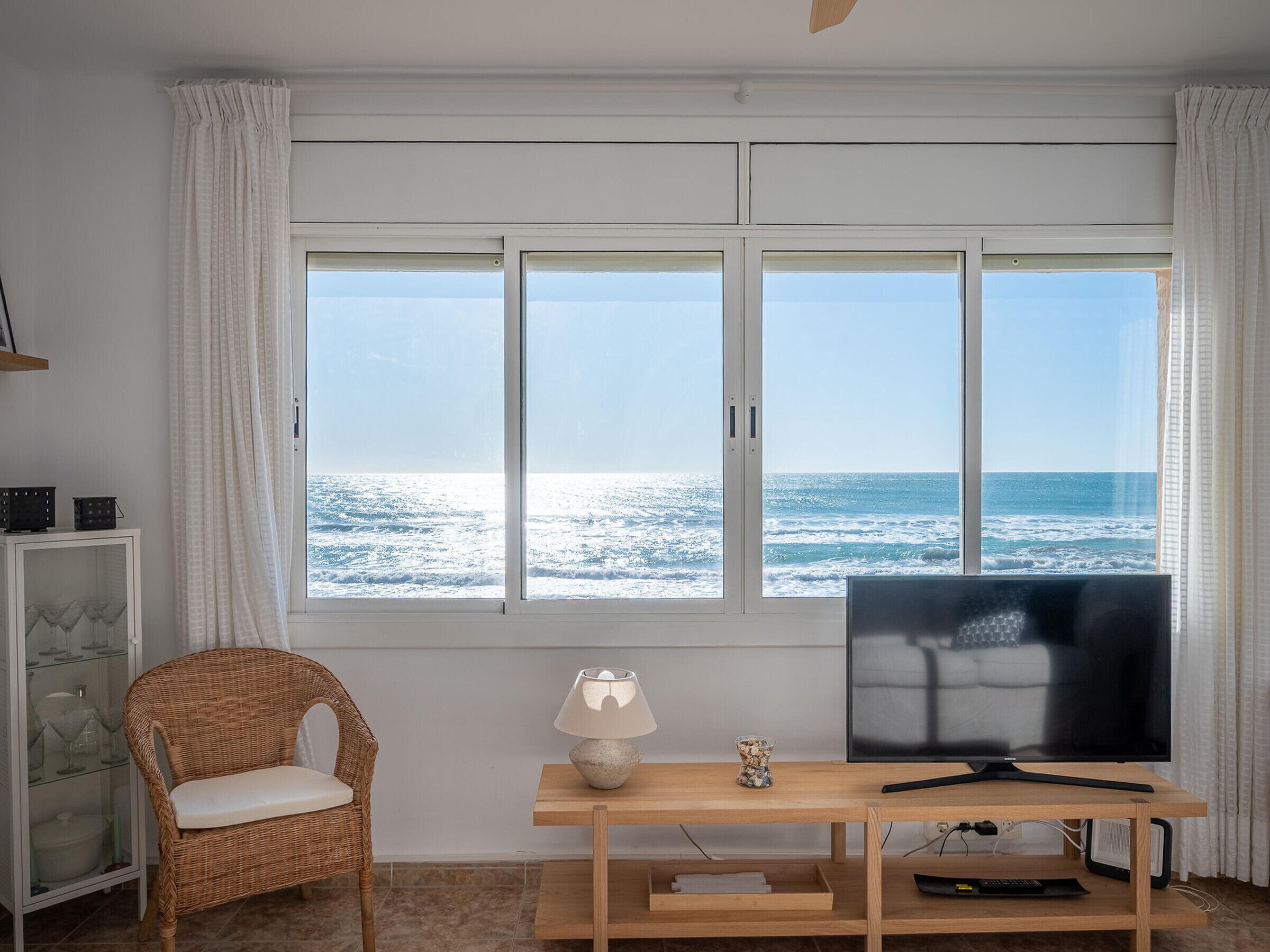 TV