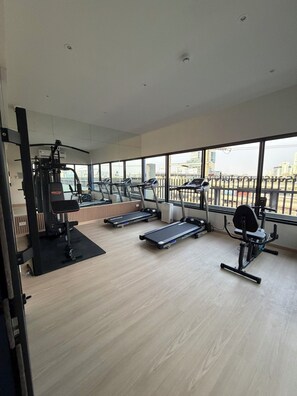 Fitness facility - De Botan Bangna (Bangkok)