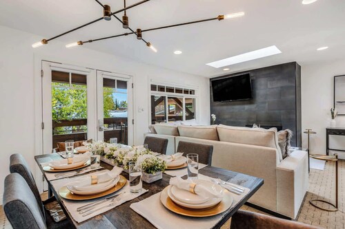 3BR, 3BA Aspen Condo, 1 Block from Gondola!