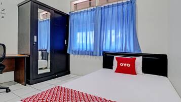 Standard Single Room | Free WiFi, bed sheets