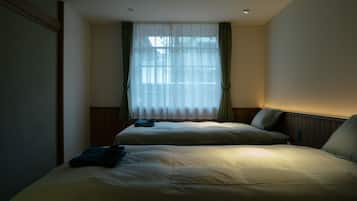 1 bedroom, desk, free WiFi, bed sheets