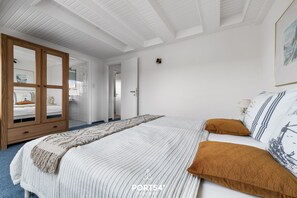 2 camere, culla da viaggio, Wi-Fi gratuito