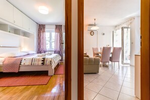 1 chambre, Wi-Fi gratuit, draps fournis