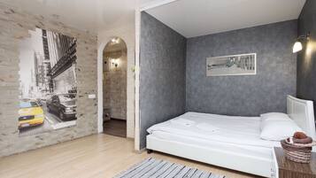 Classic Apartment | 1 bedroom, soundproofing, iron/ironing board, free WiFi