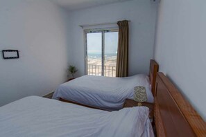 2 bedrooms, WiFi, bed sheets