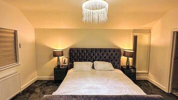 Rumah, 2 Tempat Tidur Queen | 2 kamar tidur, setrika/meja setrika, Wi-Fi gratis, dan seprai linen