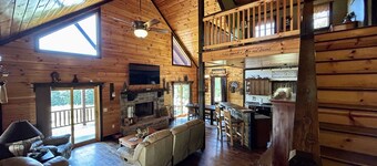 Secluded Hot Tub Cabin |Pond|Game Room|Forest view | Spacious retreat on 35 private acres with hiking trails, wildlife, and peaceful pond scenery—perfect for families or friends.