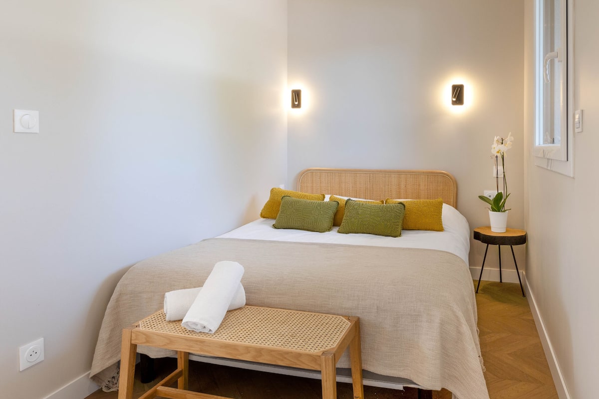 Superior Studio | Premium bedding, individually decorated, individually furnished, desk