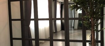 Elegant two bedroom Apartment by Hermie Homes