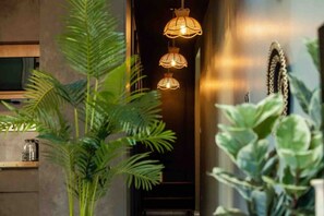 Interior - Elegant two bedroom Apartment by Hermie Homes (Kampala)