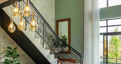 Vintage Charm 2 Bedroom loft