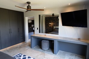 Casa rural exclusiva | 1 dormitori, caixa forta a l'habitació i decoració individual 