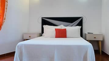 Basic Double Room, 1 Double Bed | Free WiFi, bed sheets