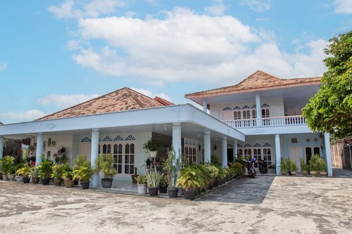 OYO Life 92803 Penginapan Purnama