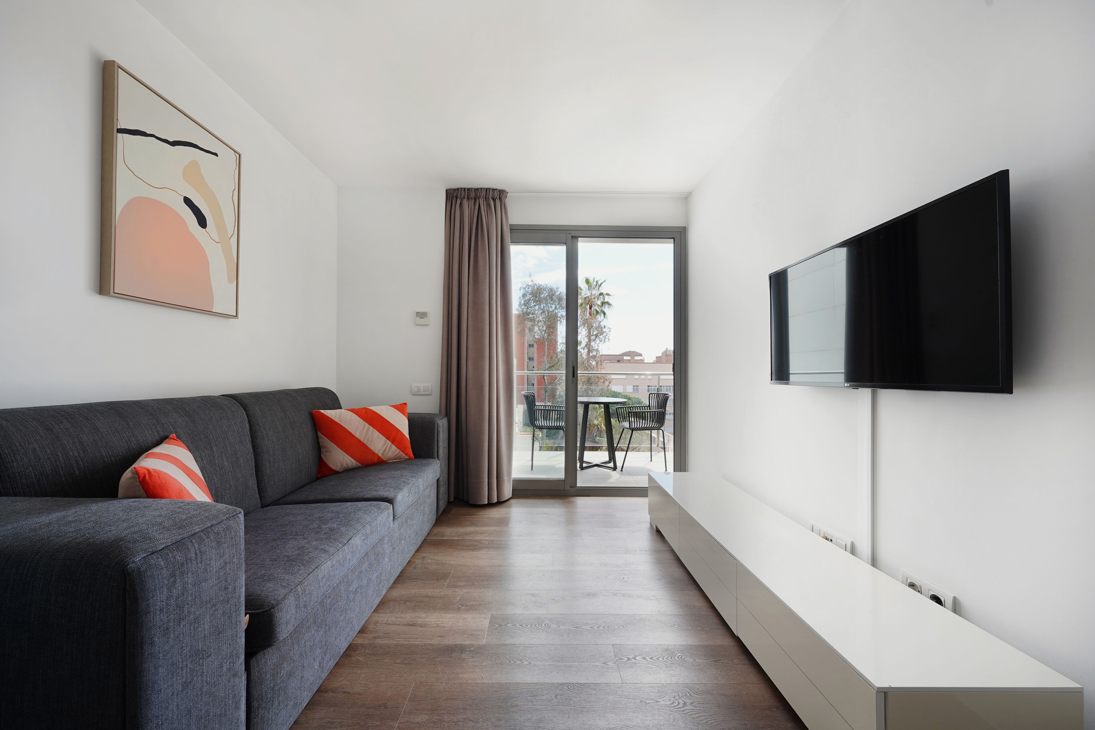 Apartment, 1 Schlafzimmer, Balkon (Sofa) | Zimmersafe, laptopgeeigneter Arbeitsplatz, kostenloses WLAN, Bettwäsche