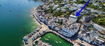 Pennant -  an apartment that sleeps 4 guests  in 2 bedrooms