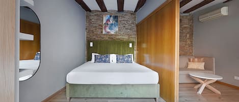 1 Bedroom Apartment with Sofa Bed | Premium bedding, in-room safe, free WiFi, bed sheets