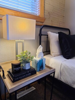 3 chambres, fer et planche à repasser, Wi-Fi, draps fournis