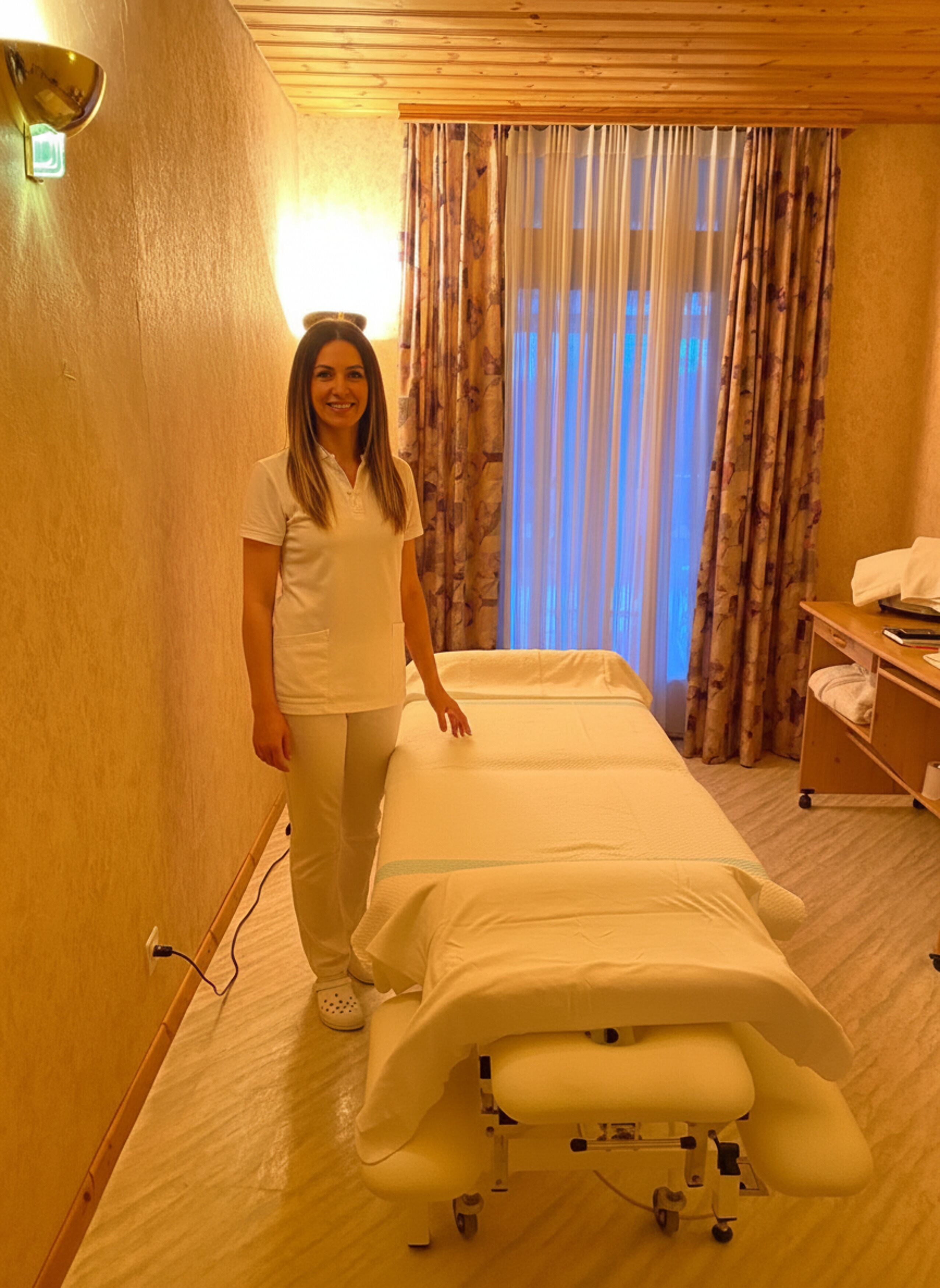 Couples treatment rooms, body treatments, aromatherapy