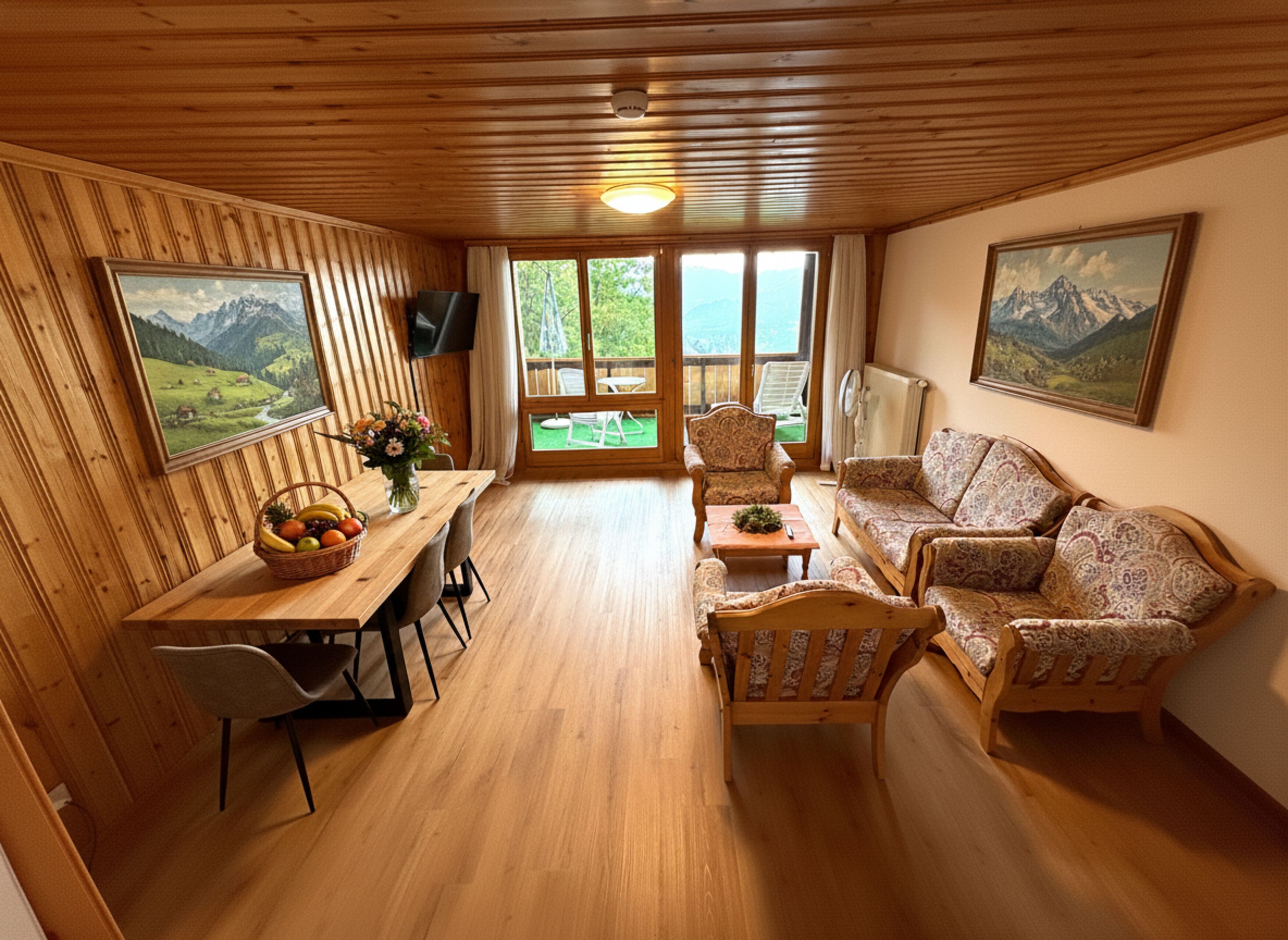 Suite Keluarga | Area keluarga | Smart TV 50-inci dengan saluran TV digital dan Netflix