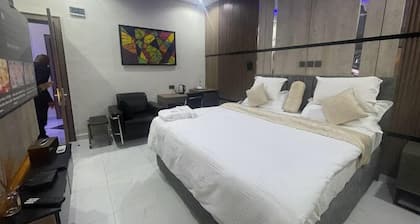 Armed Forces Officers Mess & Suites