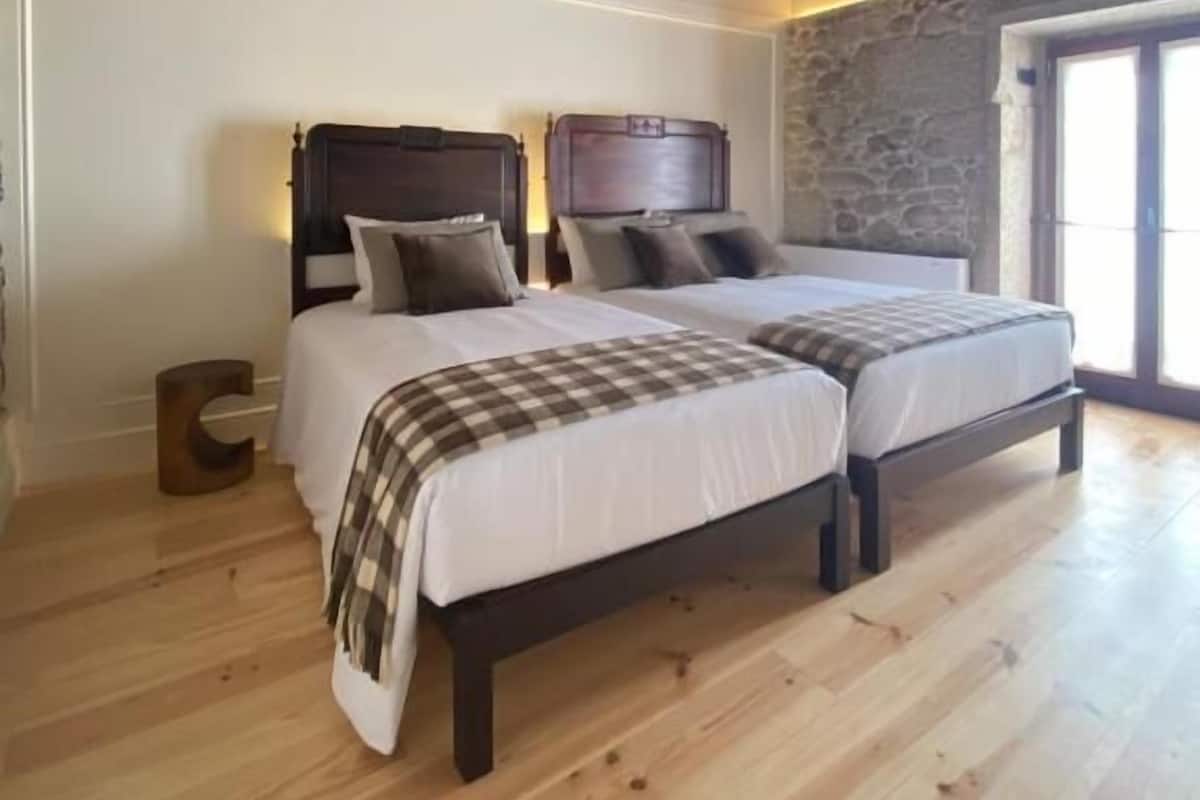 1 bedroom, soundproofing, iron/ironing board, free WiFi