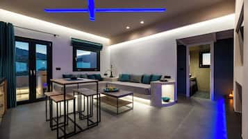 1 bedroom, minibar, individually decorated, individually furnished